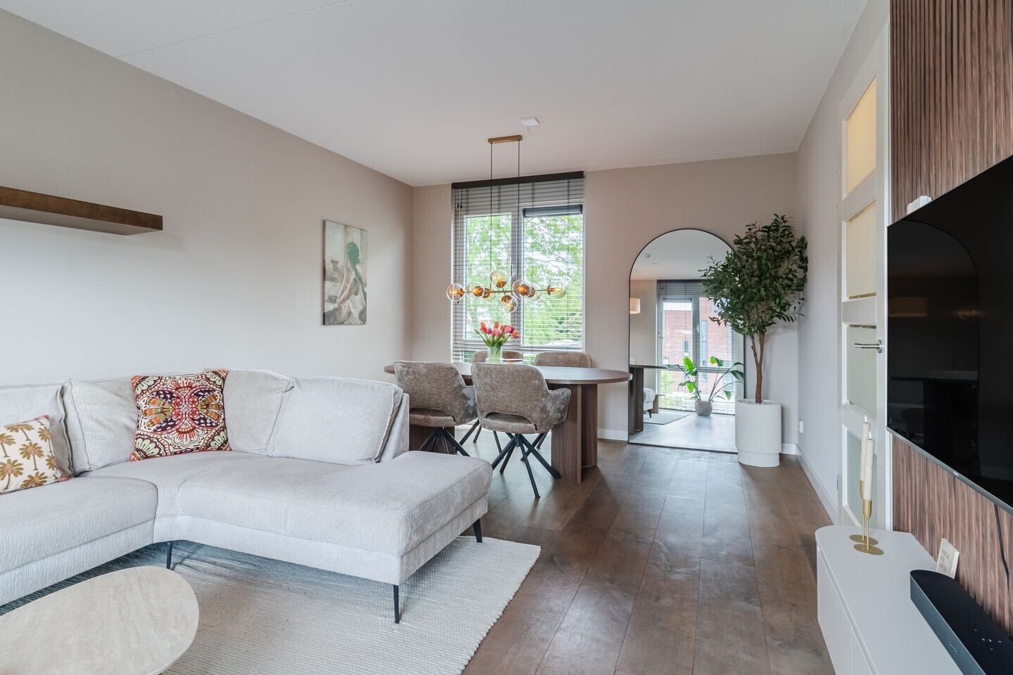 Hoekwoning te koop: Vlasven 44, Veghel