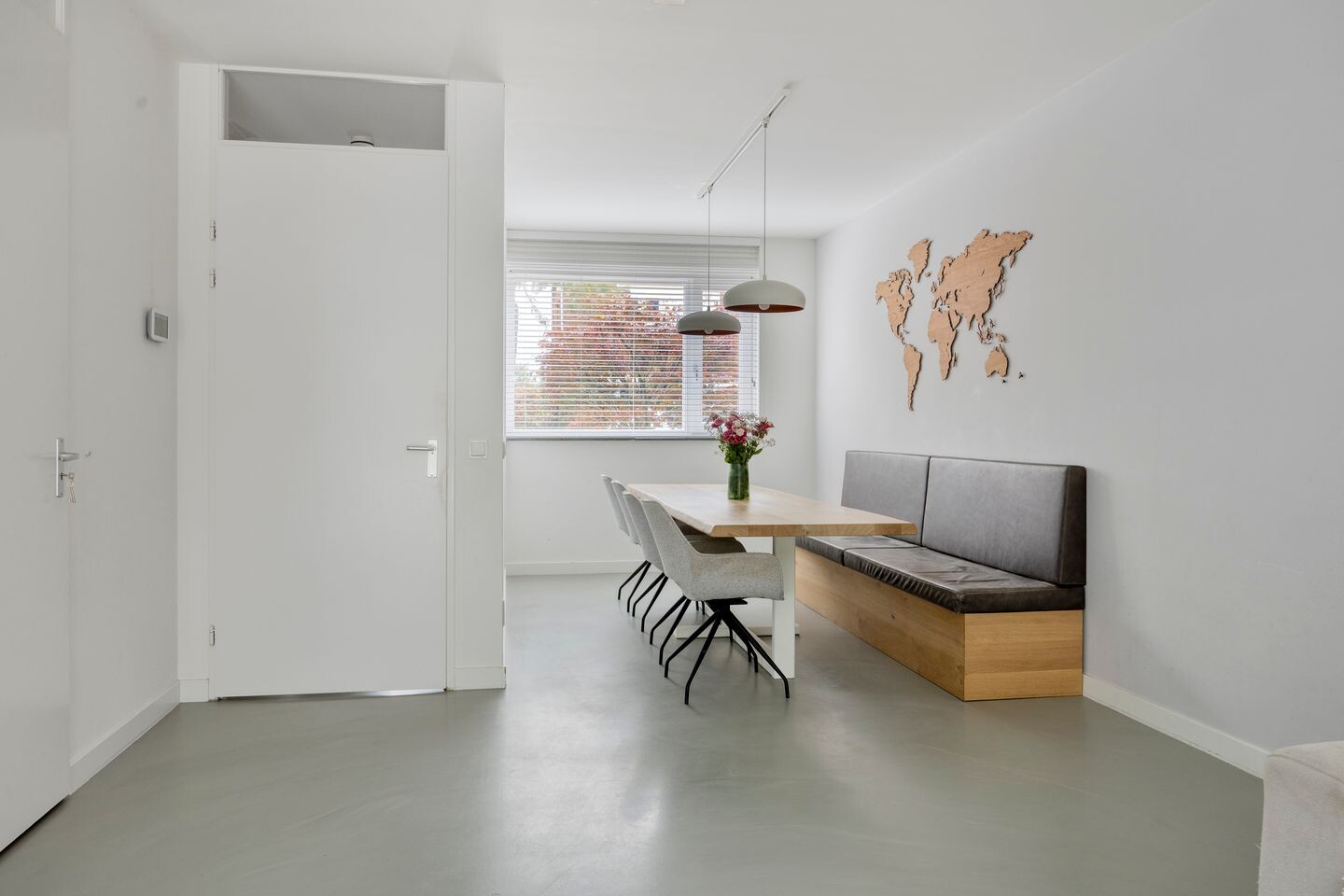 Tussenwoning te koop: Vlasven 215, Veghel