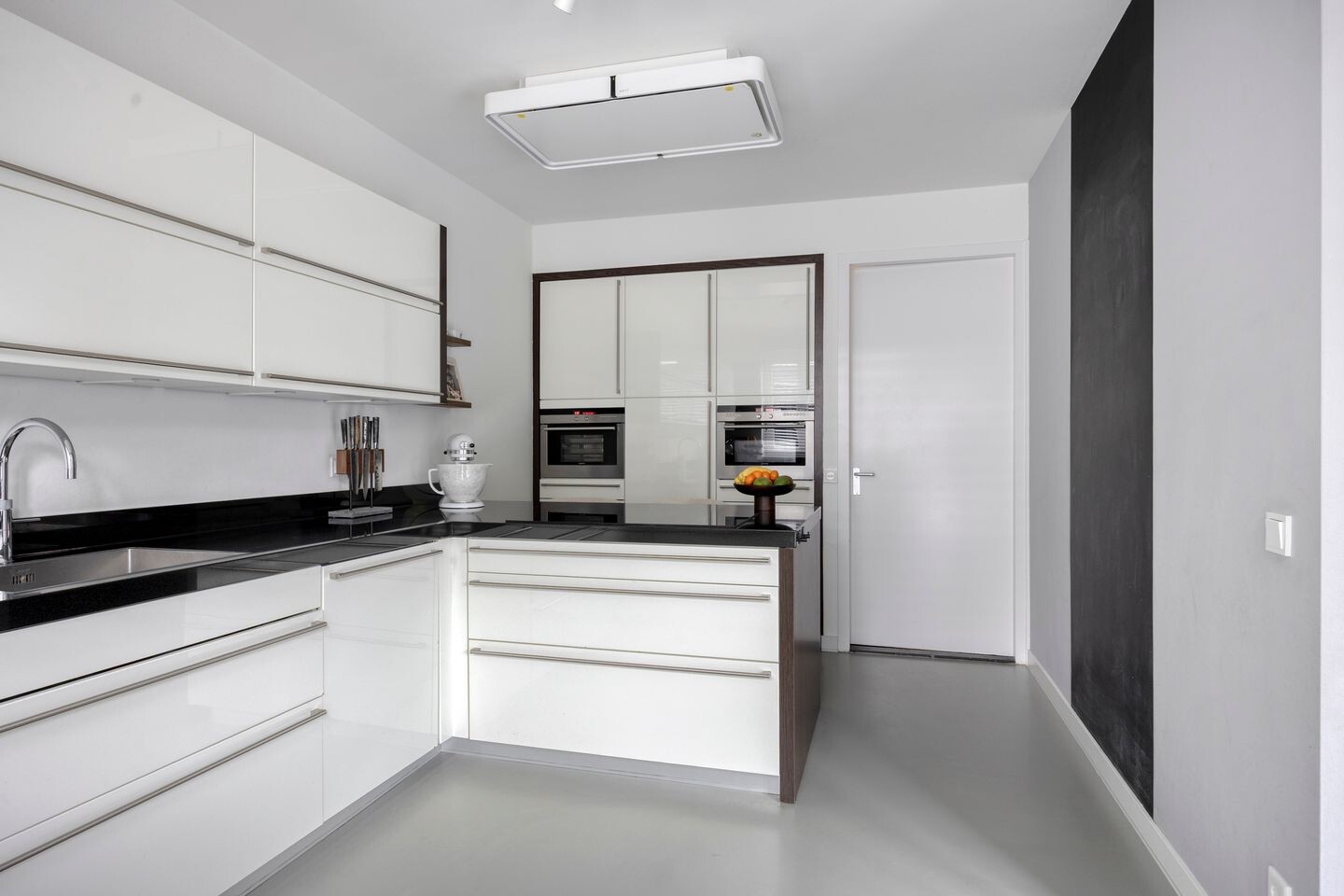 Tussenwoning te koop: Vlasven 215, Veghel