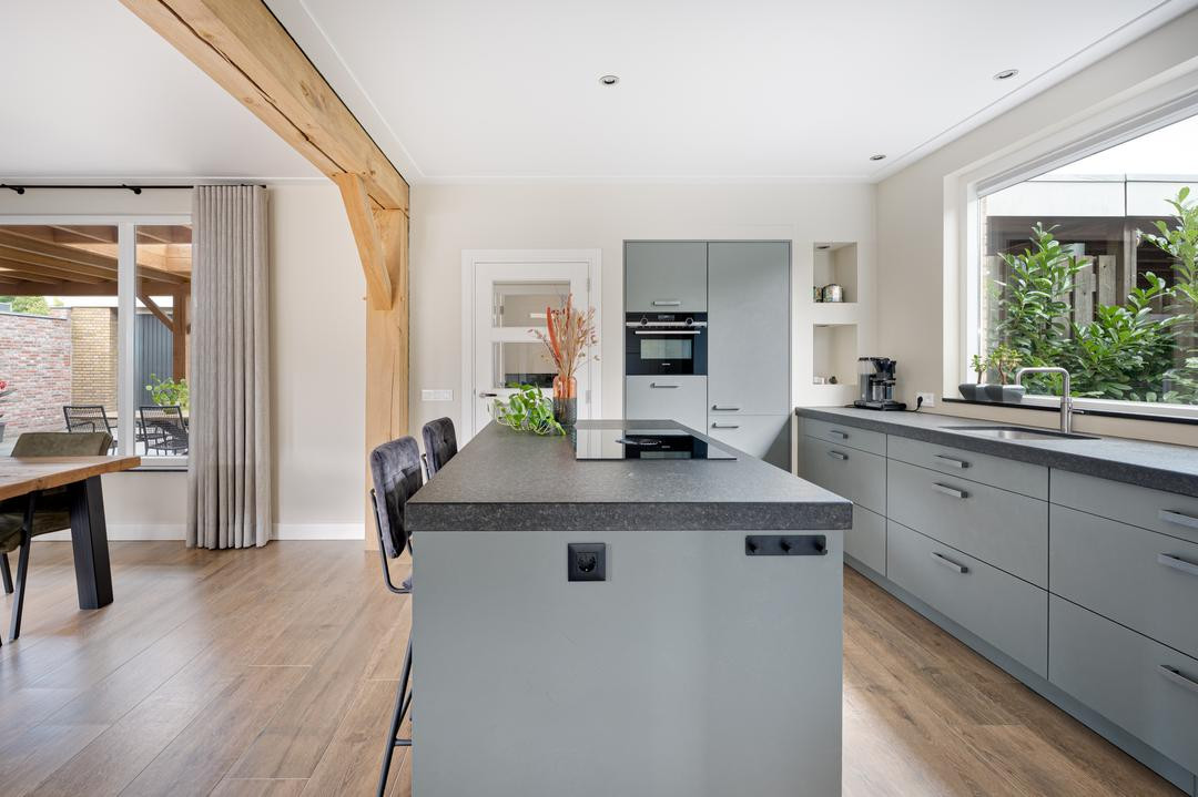 Vrijstaande woning te koop: Kapelstraat 81, Veghel