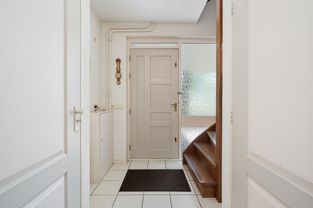 Tussenwoning te koop: Schoolhuisweg 25, Veghel