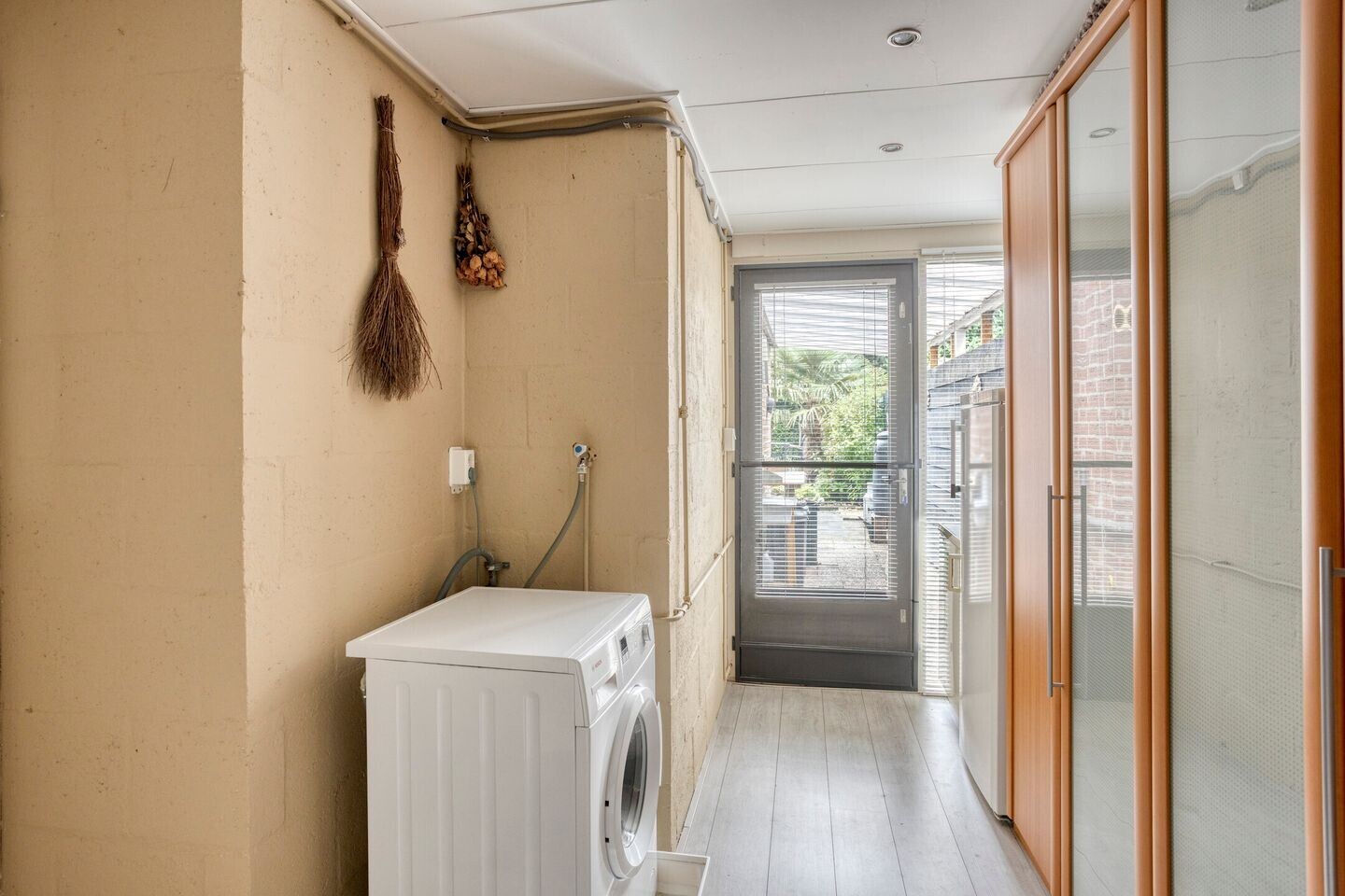 Tussenwoning te koop: Schapeweide 16, Veghel