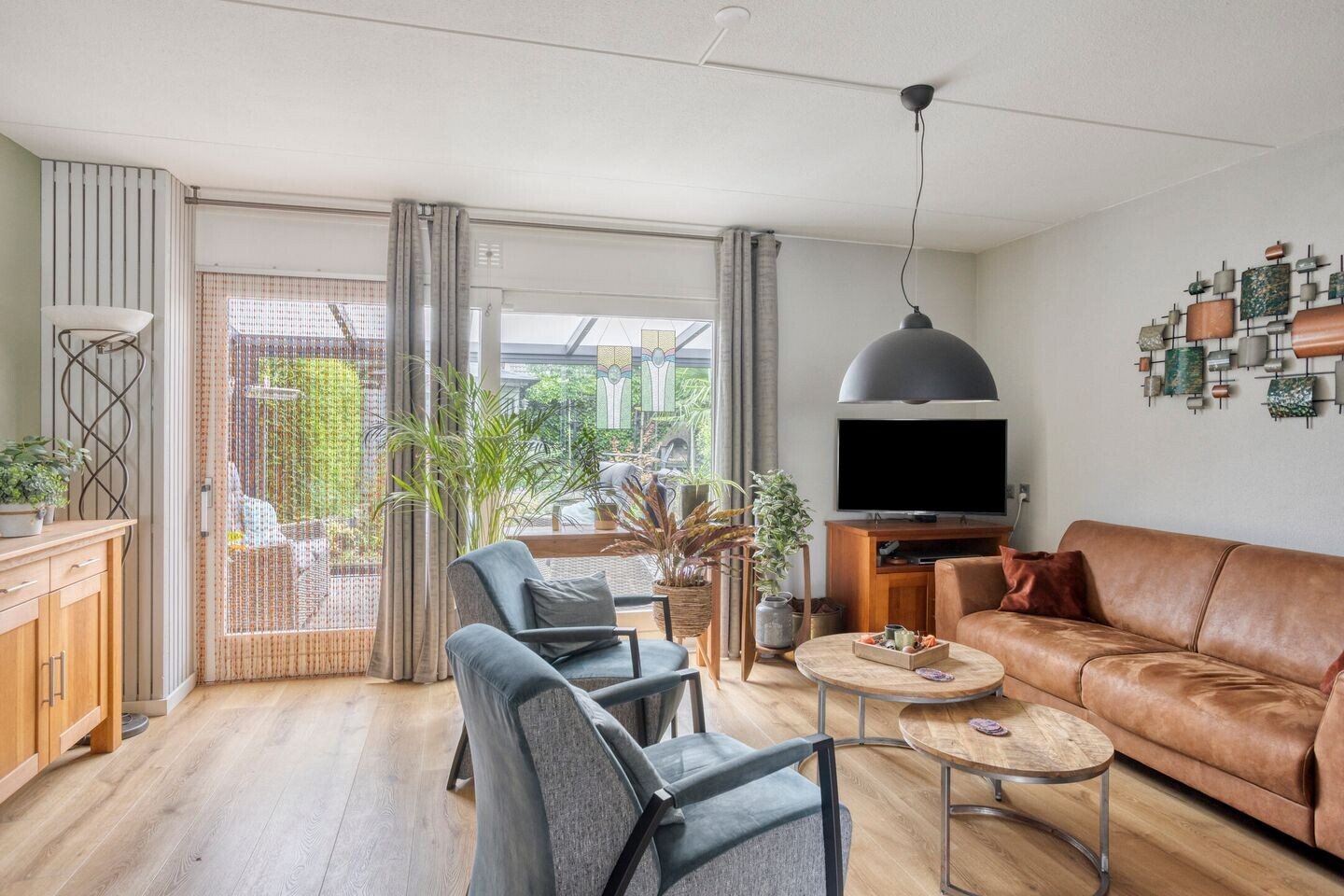 Tussenwoning te koop: Schapeweide 16, Veghel