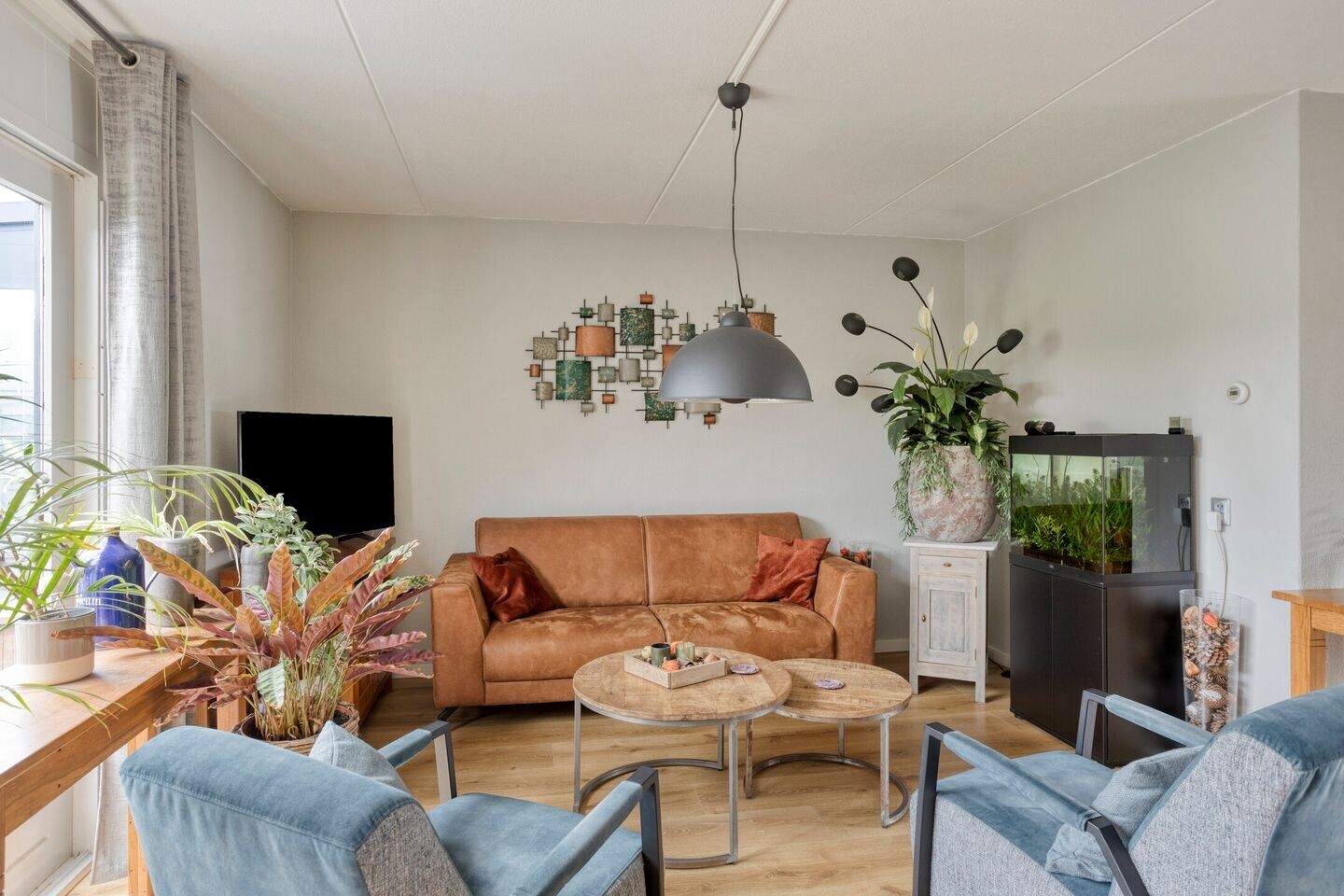 Tussenwoning te koop: Schapeweide 16, Veghel