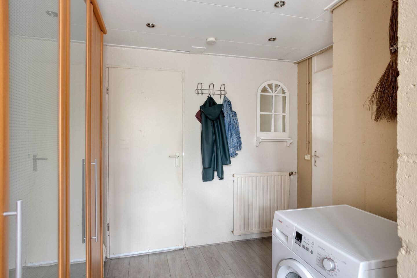 Tussenwoning te koop: Schapeweide 16, Veghel