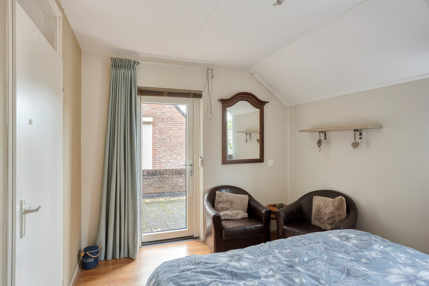 Tussenwoning te koop: Schapeweide 16, Veghel