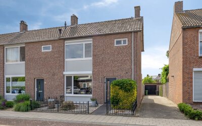 Mgr Dr Meuwesestraat 20
