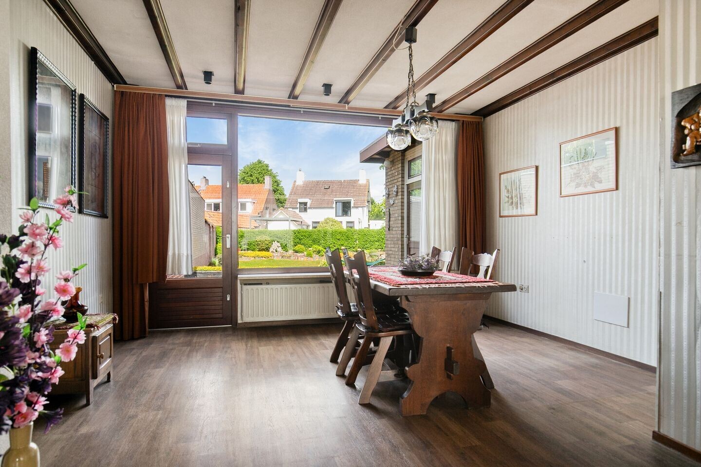 Twee-onder-één-kap te koop: Hezelstraat 3, Erp