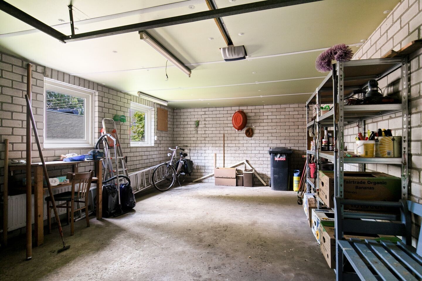 Twee-onder-één-kap te koop: Hezelstraat 3, Erp