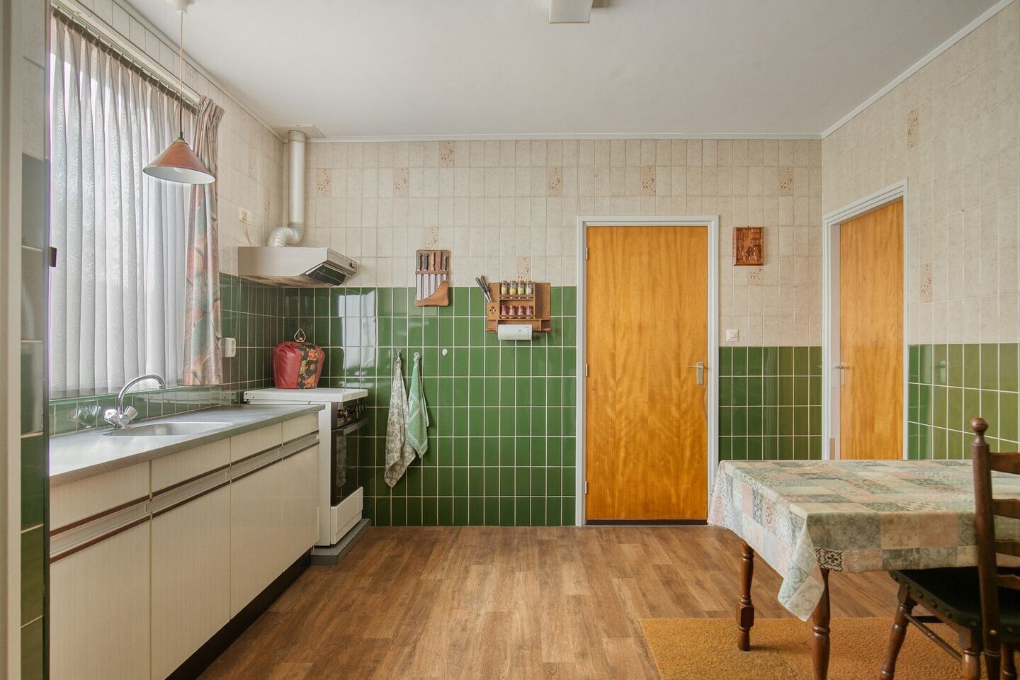 Twee-onder-één-kap te koop: Hezelstraat 3, Erp
