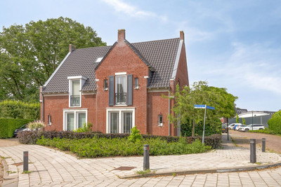 Steengraaf 25