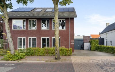 Hoofdstraat 64