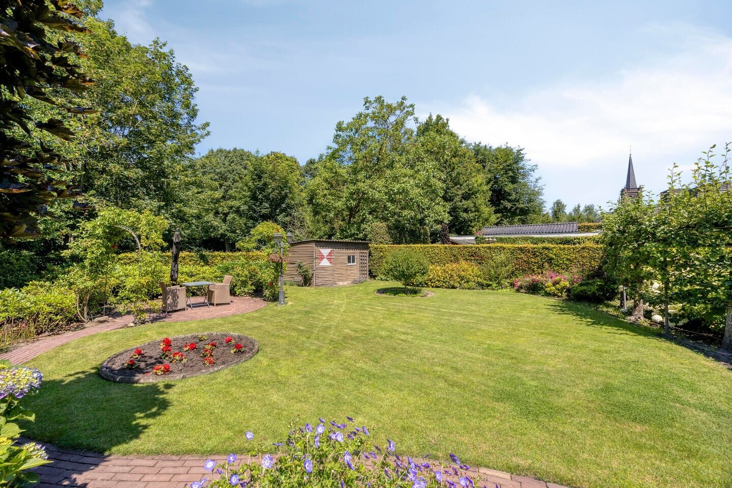 Vrijstaande woning te koop: Baron van den Bogaerdelaan 6, Heeswijk-Dinther