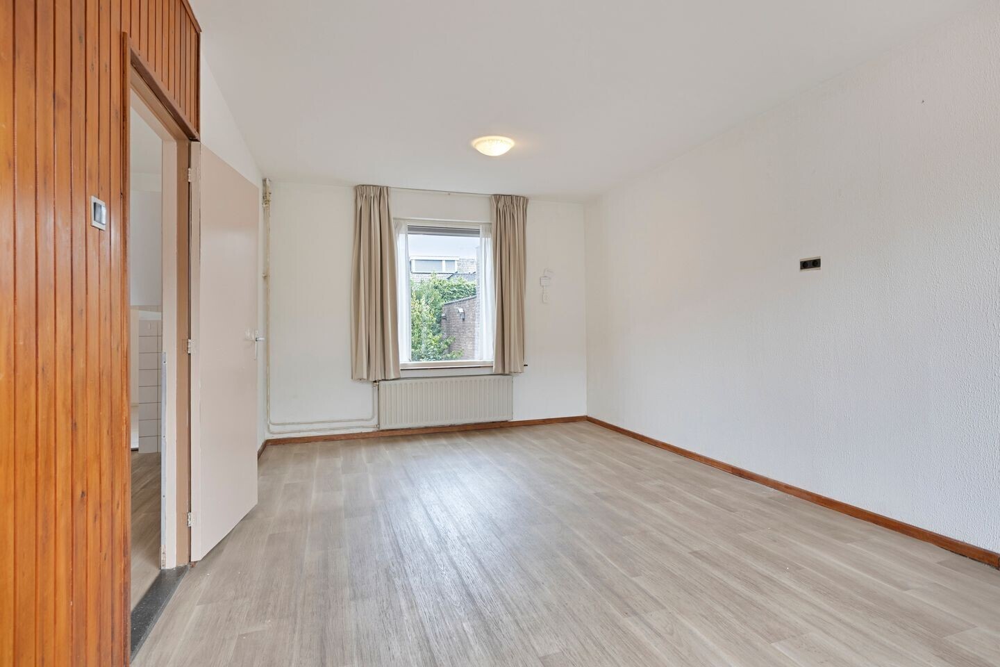 Twee-onder-één-kap te koop: Irenestraat 8, Heeswijk-Dinther
