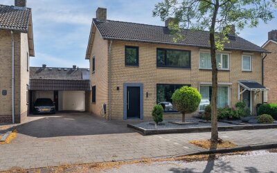 Jan van Amstelstraat 84