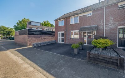 Van Beethovenstraat 1