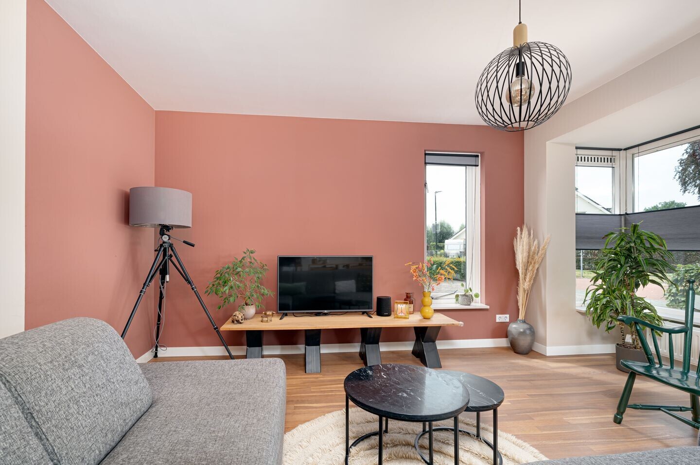 Tussenwoning te koop: Plein 10, Schijndel