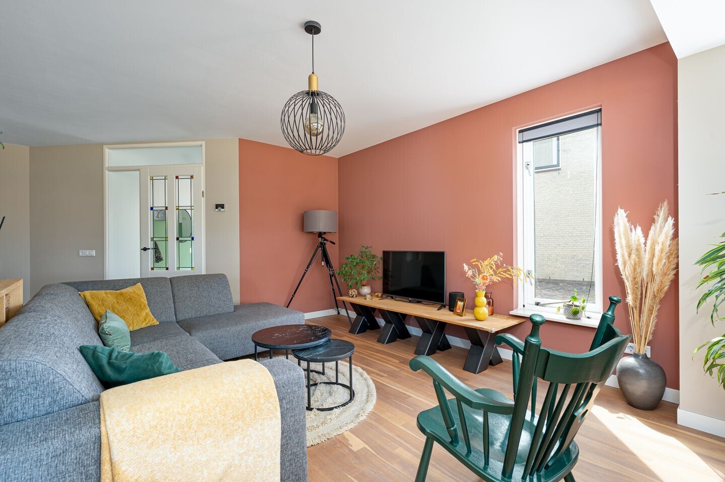 Tussenwoning te koop: Plein 10, Schijndel