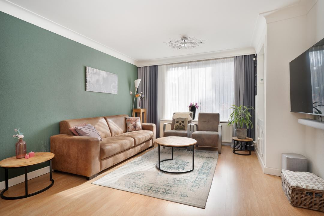 Tussenwoning te koop: Mgr. Zwijsenstraat 16, Schijndel