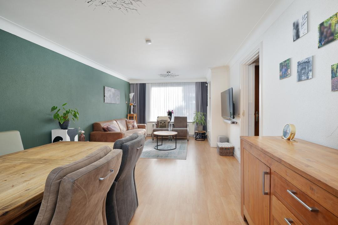 Tussenwoning te koop: Mgr. Zwijsenstraat 16, Schijndel