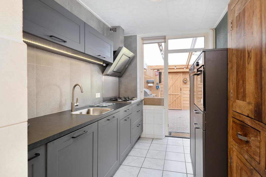 Tussenwoning te koop: Mgr. Zwijsenstraat 16, Schijndel