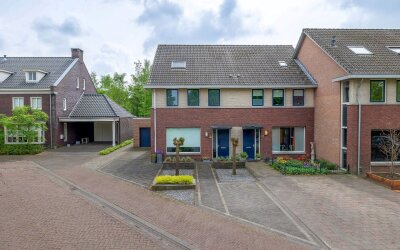 Den Ekker 22