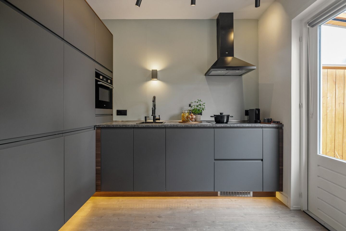 Tussenwoning te koop: Dotterbeek 35, Veldhoven
