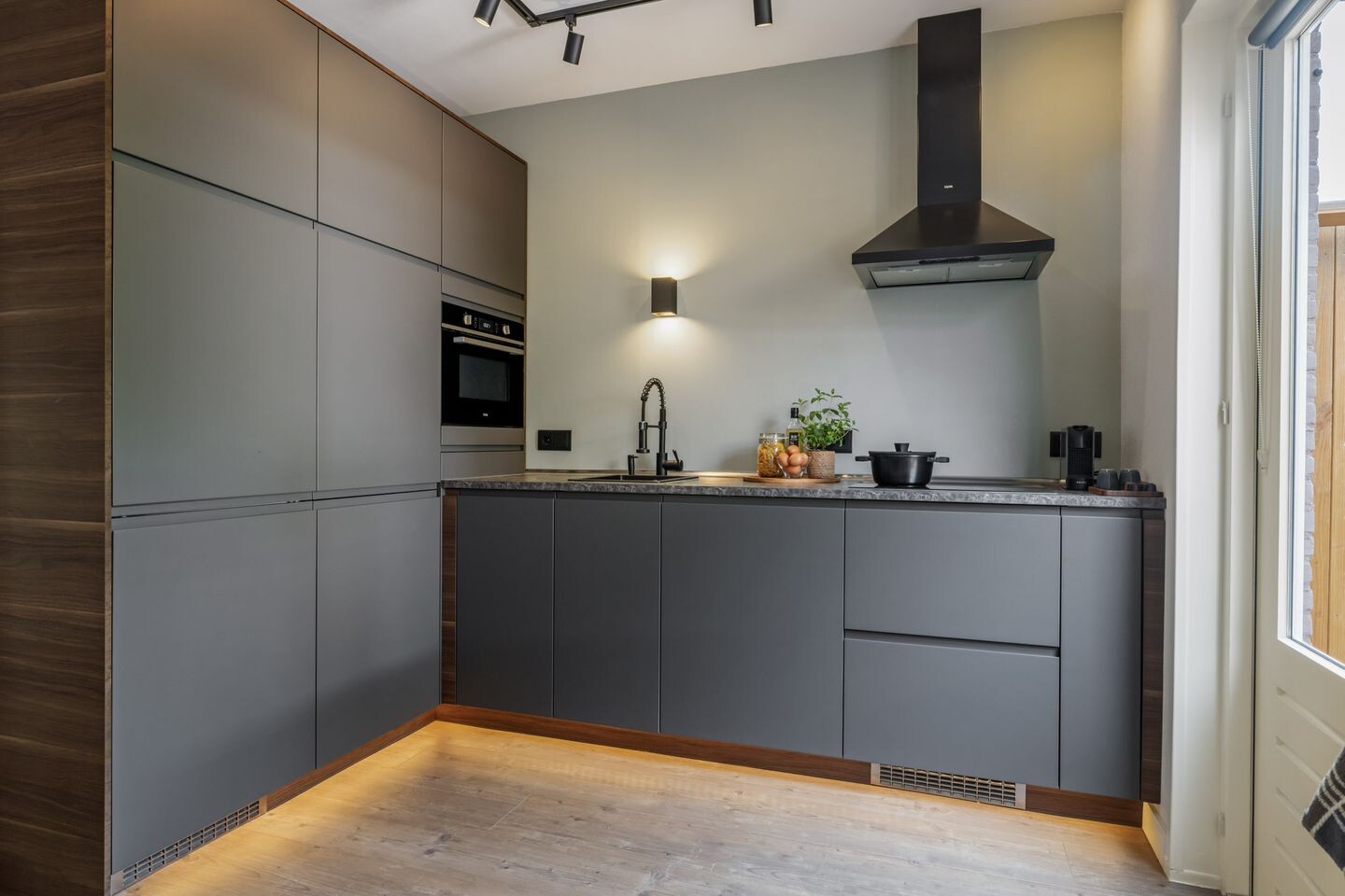 Tussenwoning te koop: Dotterbeek 35, Veldhoven