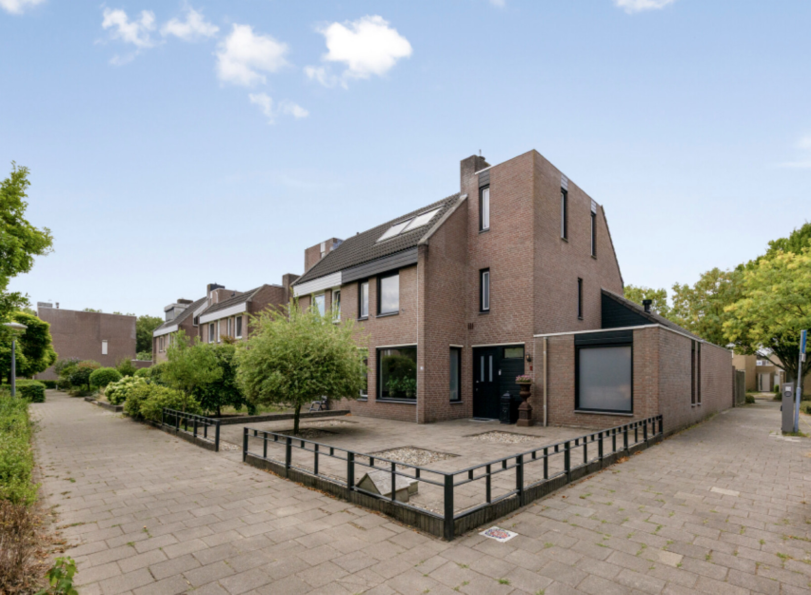 Hoekwoning te koop: Wikkebeek 2, Veldhoven