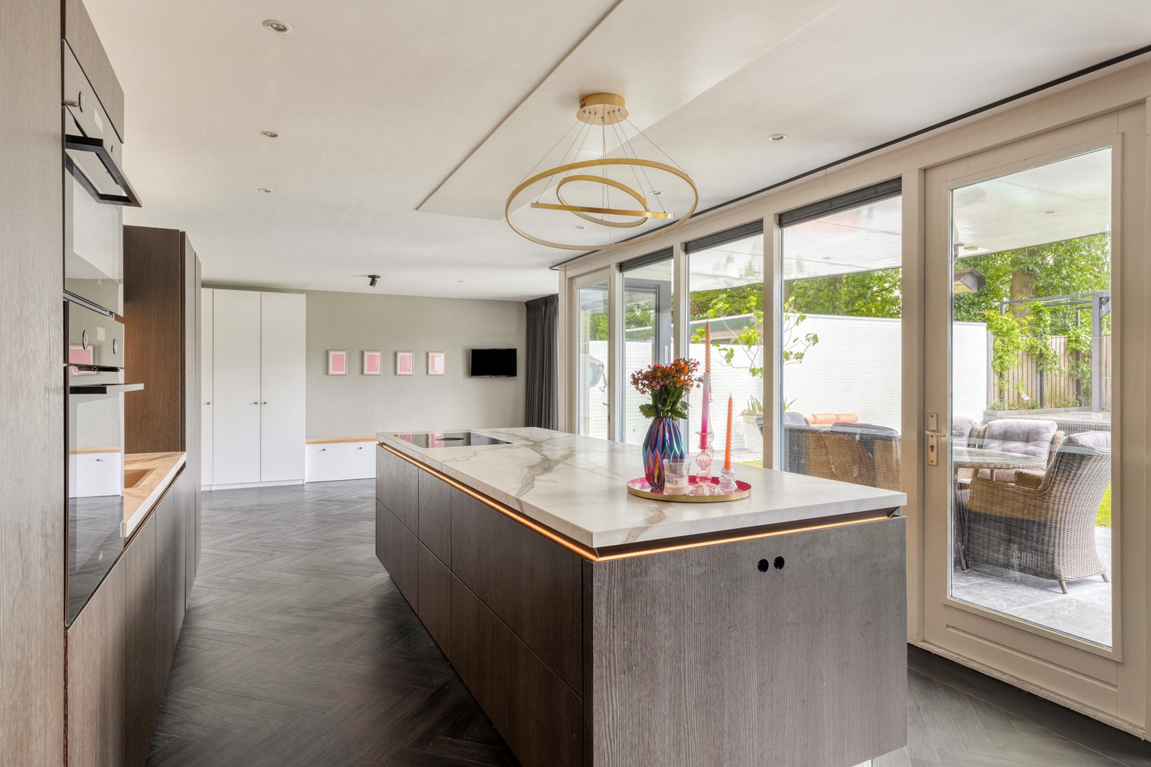 Twee-onder-één-kap te koop: Blaarthemseweg 52, Veldhoven