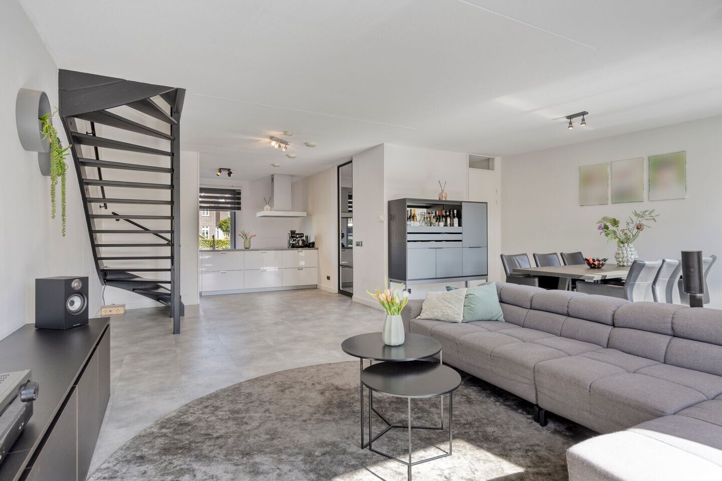 Tussenwoning te koop: Rosep 22, Veldhoven