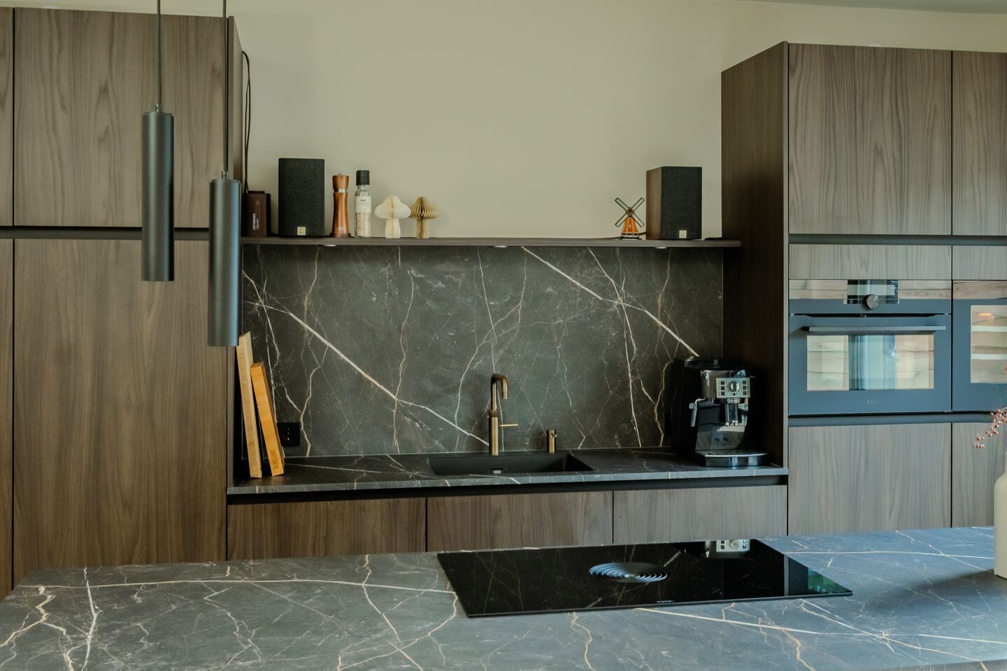 Tussenwoning te koop: Dennenbos 12, Veldhoven