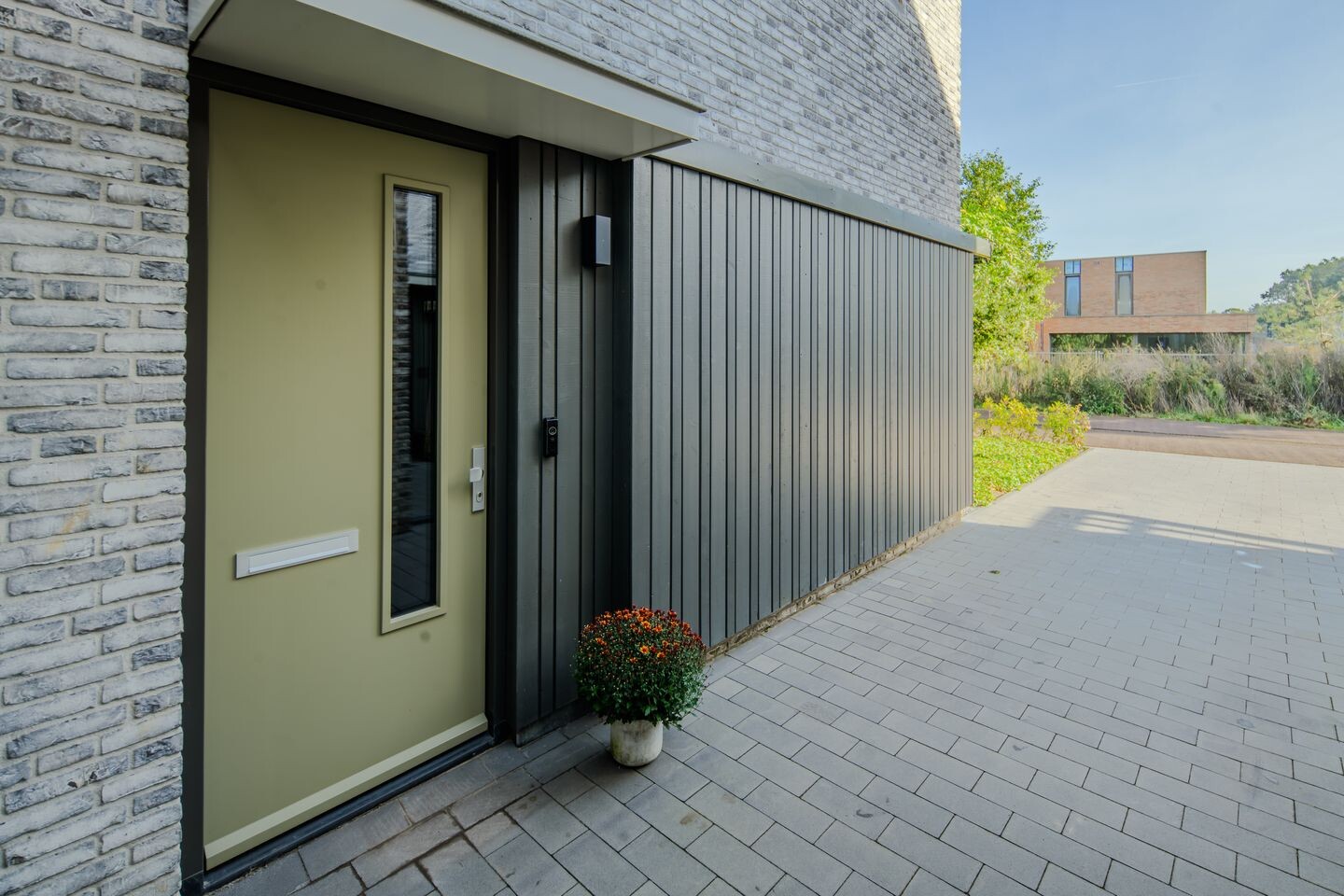 Tussenwoning te koop: Dennenbos 12, Veldhoven