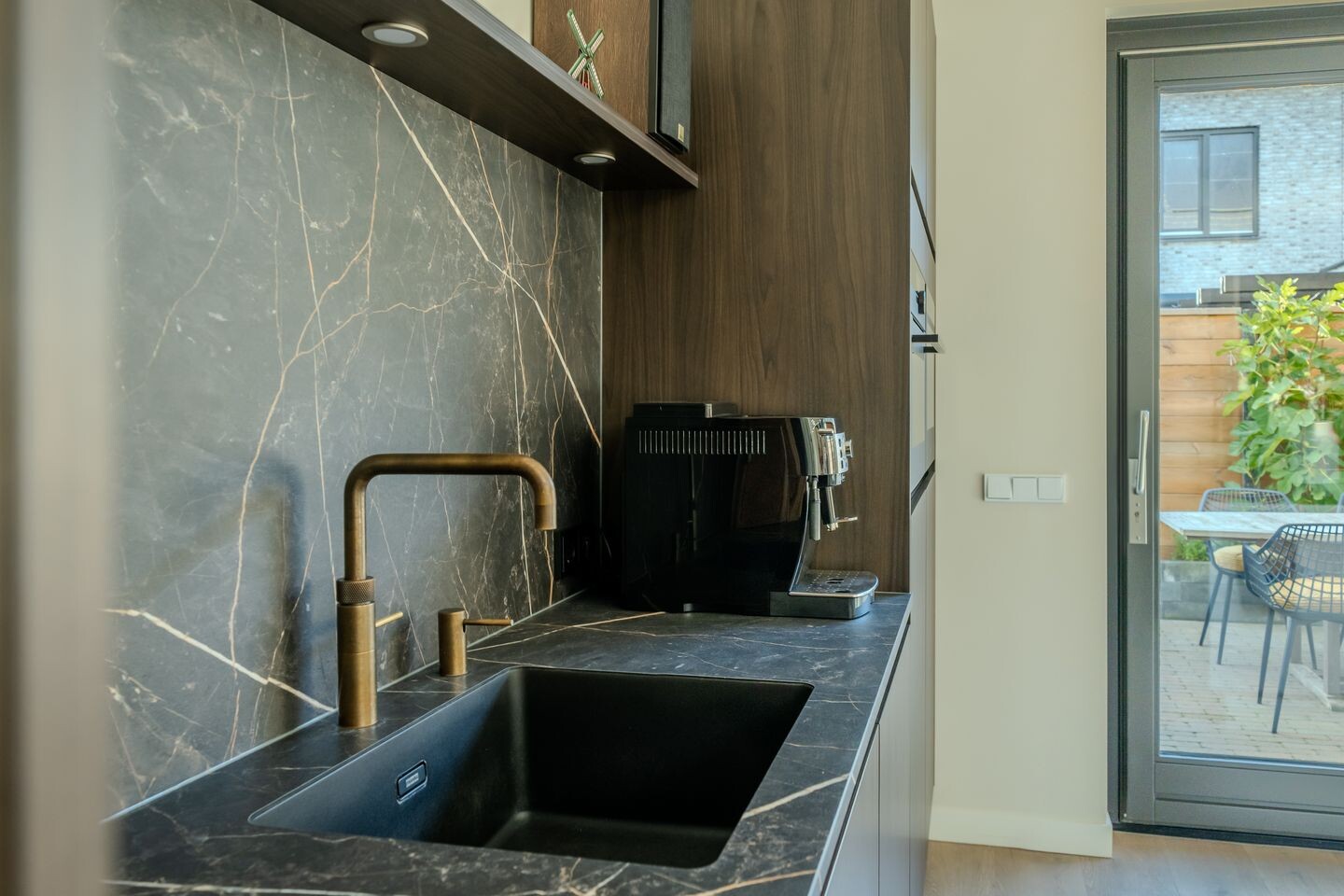 Tussenwoning te koop: Dennenbos 12, Veldhoven