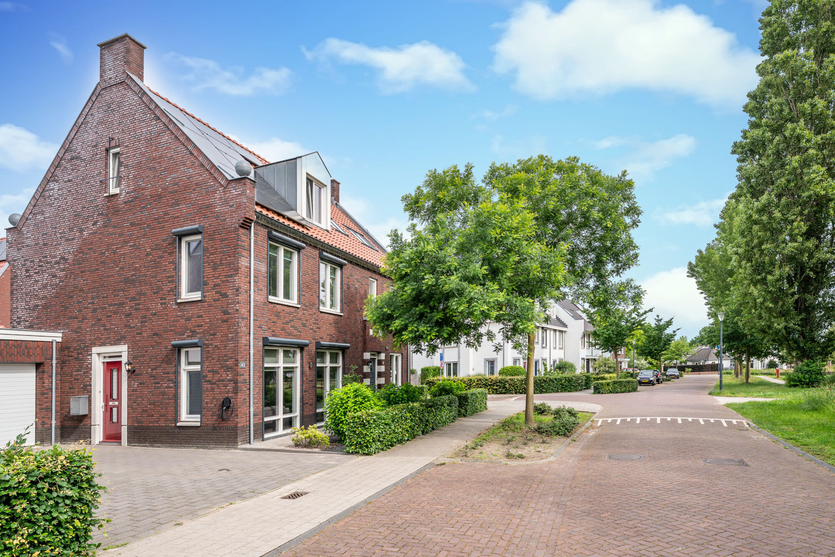 Tussenwoning te koop: Zittardsestraat 43, Veldhoven