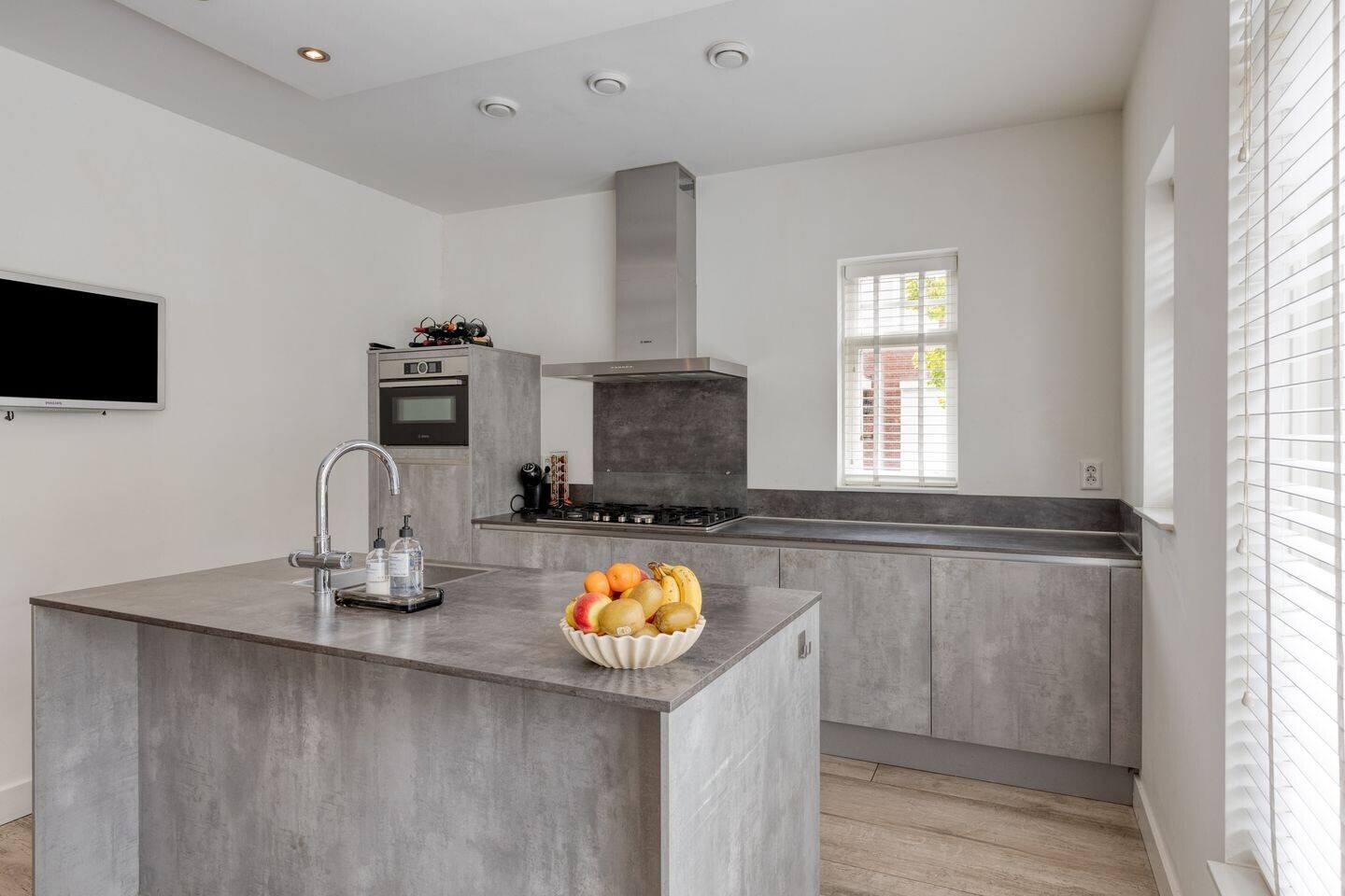 Hoekwoning te koop: Hageweijer 2, Veldhoven