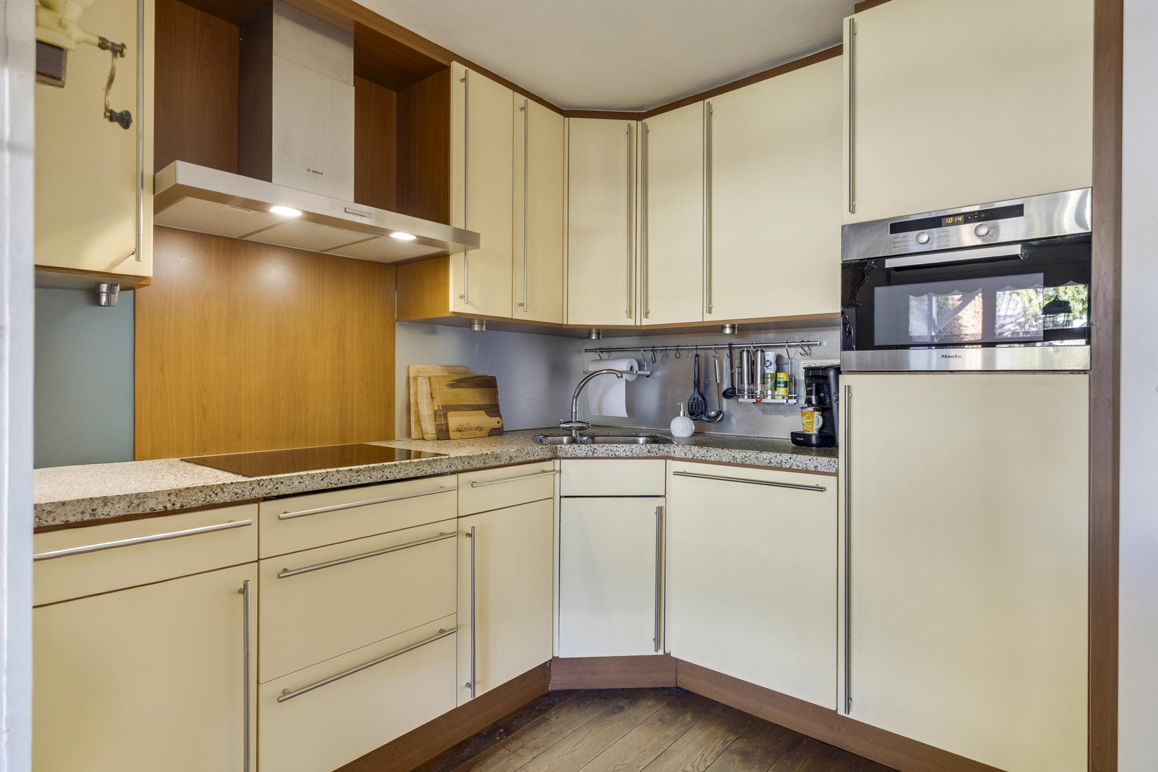 Tussenwoning te koop: Hunnenberg 4, Veldhoven