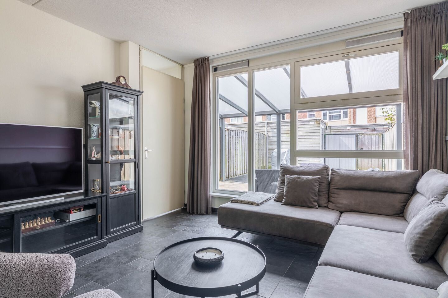 Tussenwoning te koop: Regenboogven 63, Veldhoven