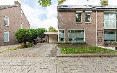 Huis te koop Middelhei 81