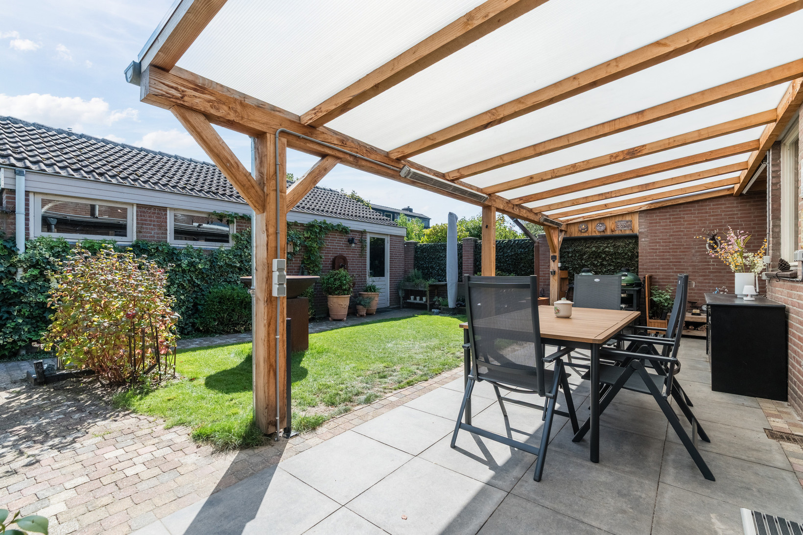 Hoekwoning te koop: Odradastraat 92, Eersel