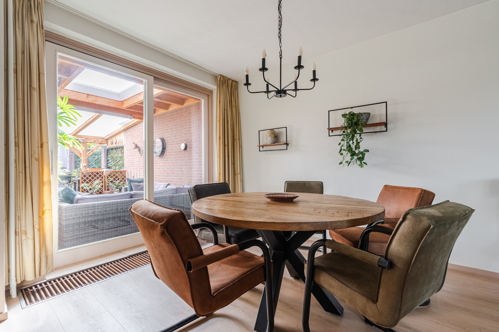 Hoekwoning te koop: Odradastraat 92, Eersel