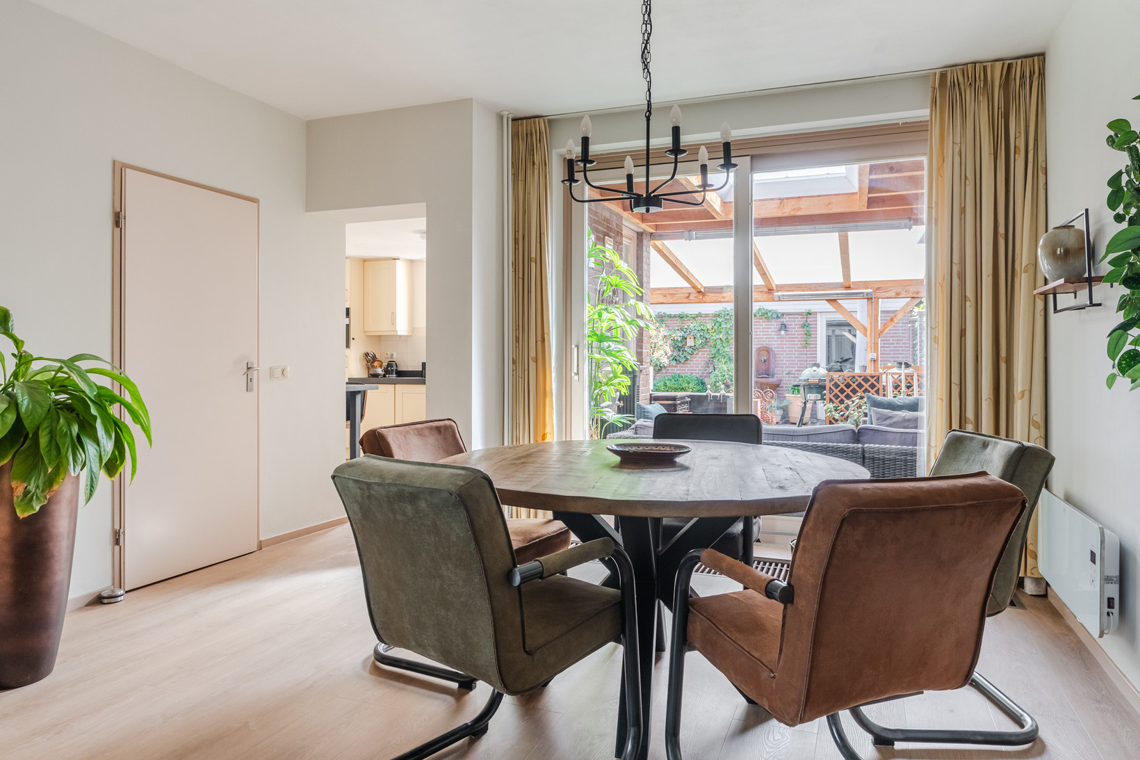 Hoekwoning te koop: Odradastraat 92, Eersel