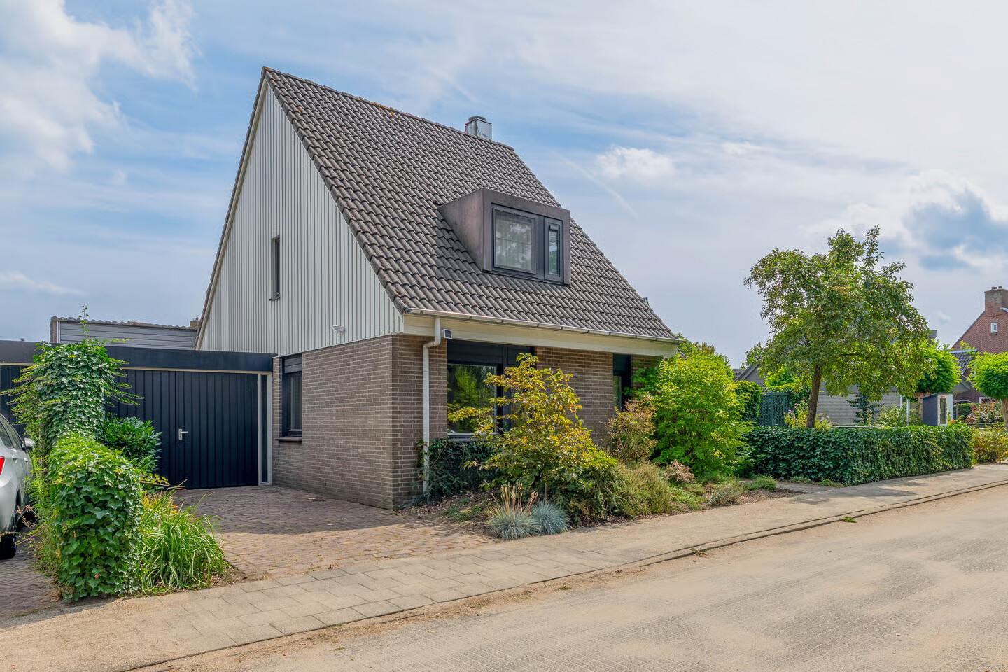 Hoekwoning te koop: Postelseweg 36A, Eersel