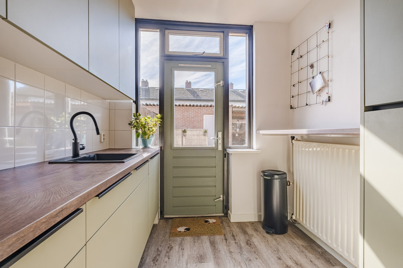 Tussenwoning te koop: van der Zandenstraat 32, Eersel