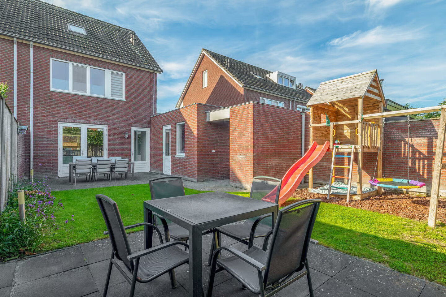 Twee-onder-één-kap te koop: Kerkloop 9, Eersel