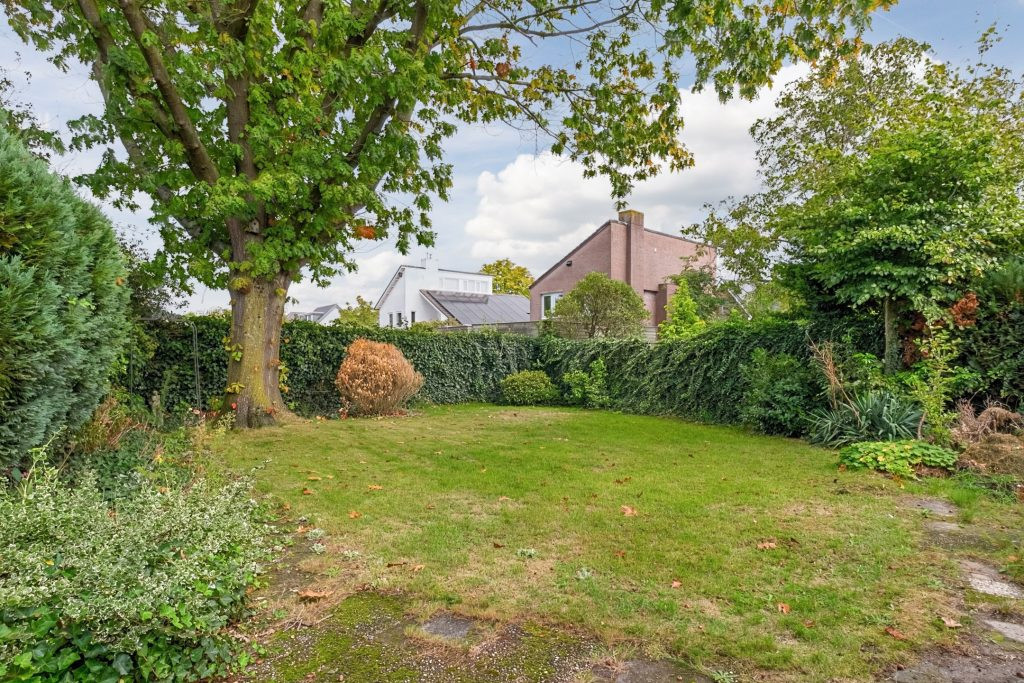 Twee-onder-één-kap te koop: Wolverstraat 32, Duizel