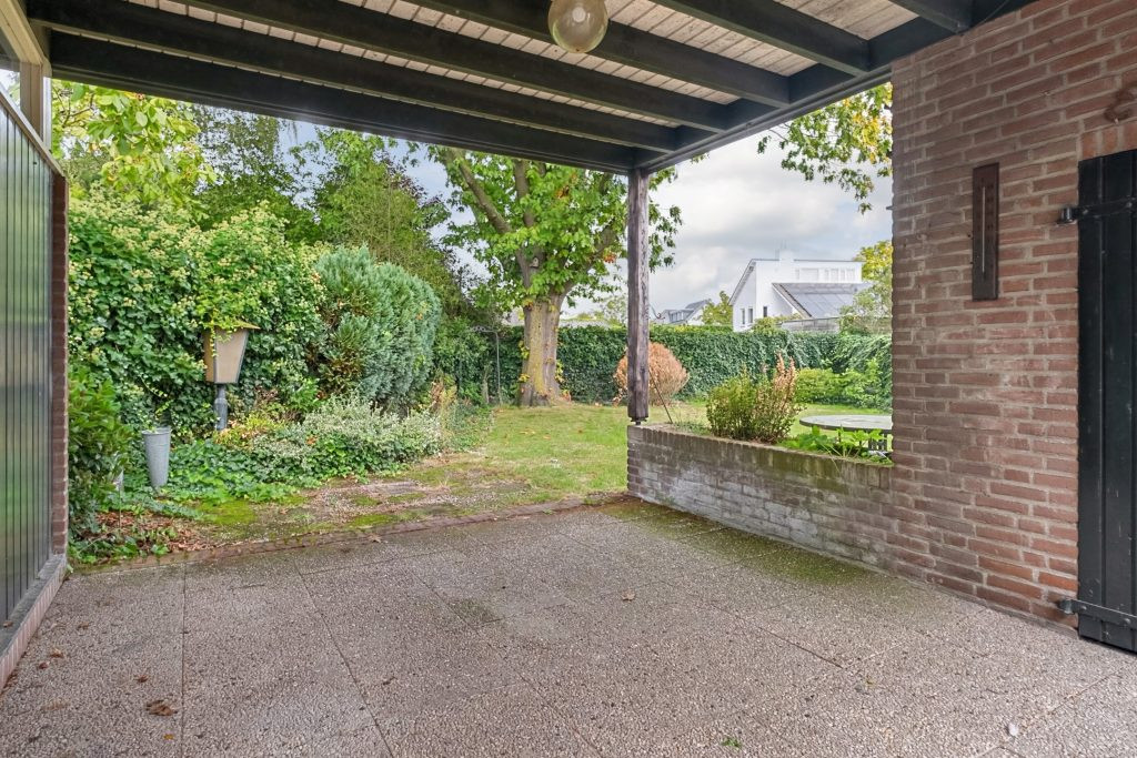 Twee-onder-één-kap te koop: Wolverstraat 32, Duizel