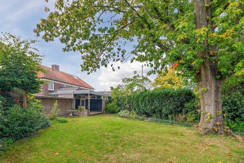 Twee-onder-één-kap te koop: Wolverstraat 32, Duizel