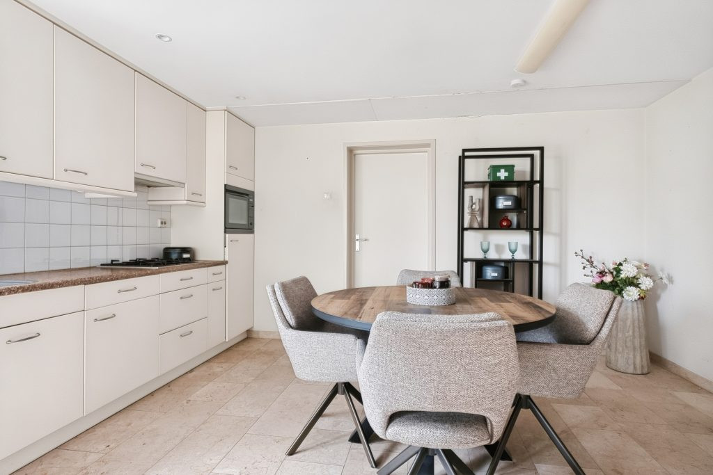 Twee-onder-één-kap te koop: Wolverstraat 32, Duizel