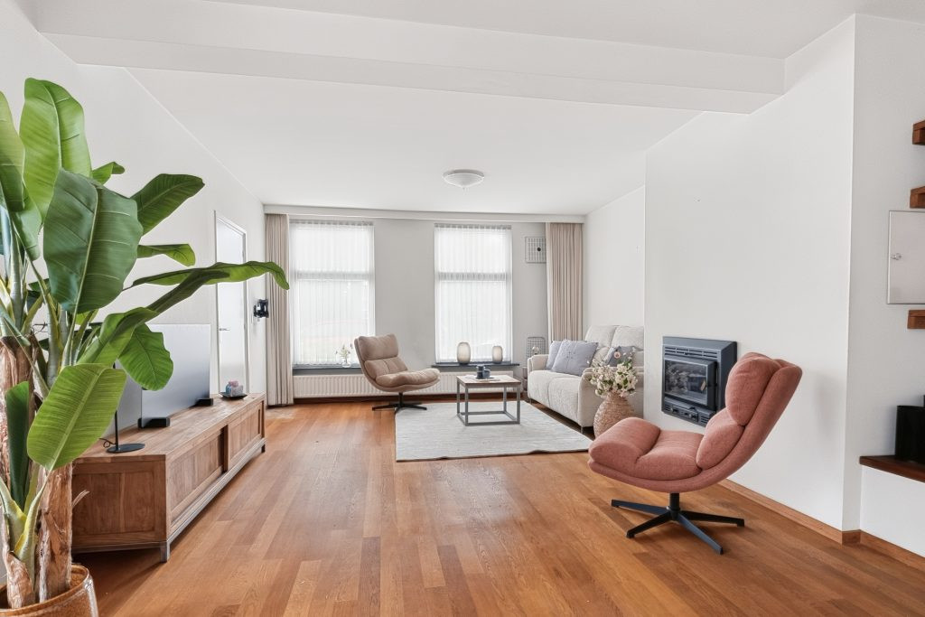 Twee-onder-één-kap te koop: Wolverstraat 32, Duizel